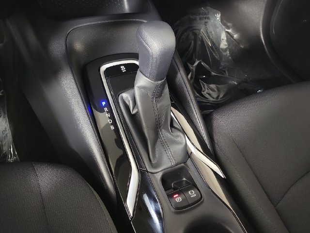 Used 2022 Toyota Corolla LE FWD image 29