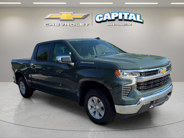 Used 2025 Chevrolet Silverado 1500 LT AWD/4WD image 7