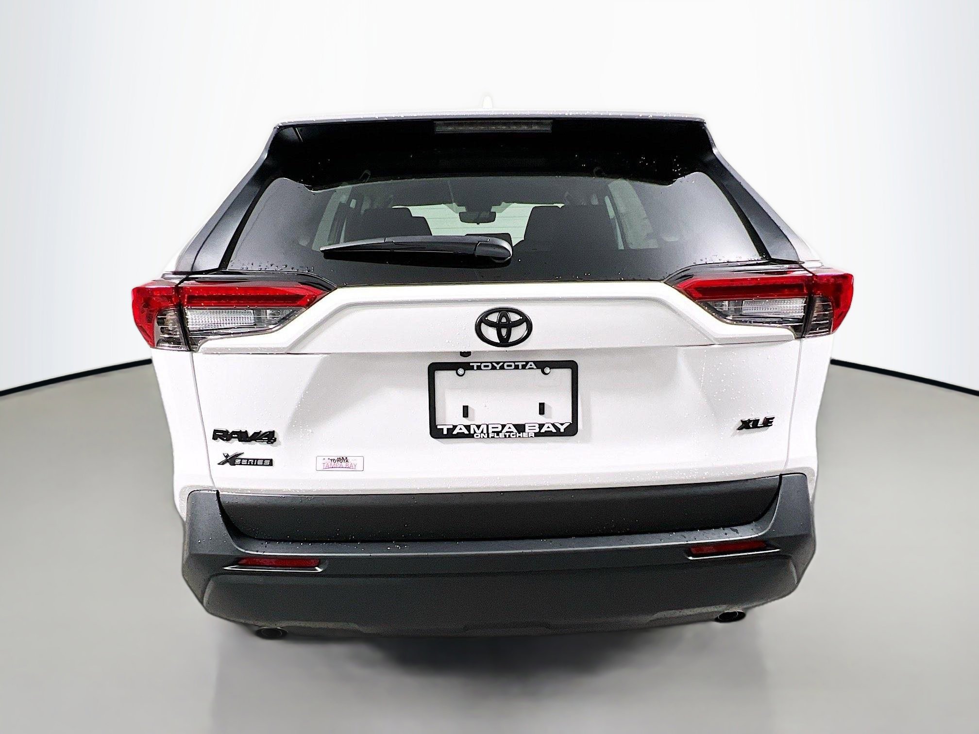 Used 2025 Toyota RAV4 XLE image 6