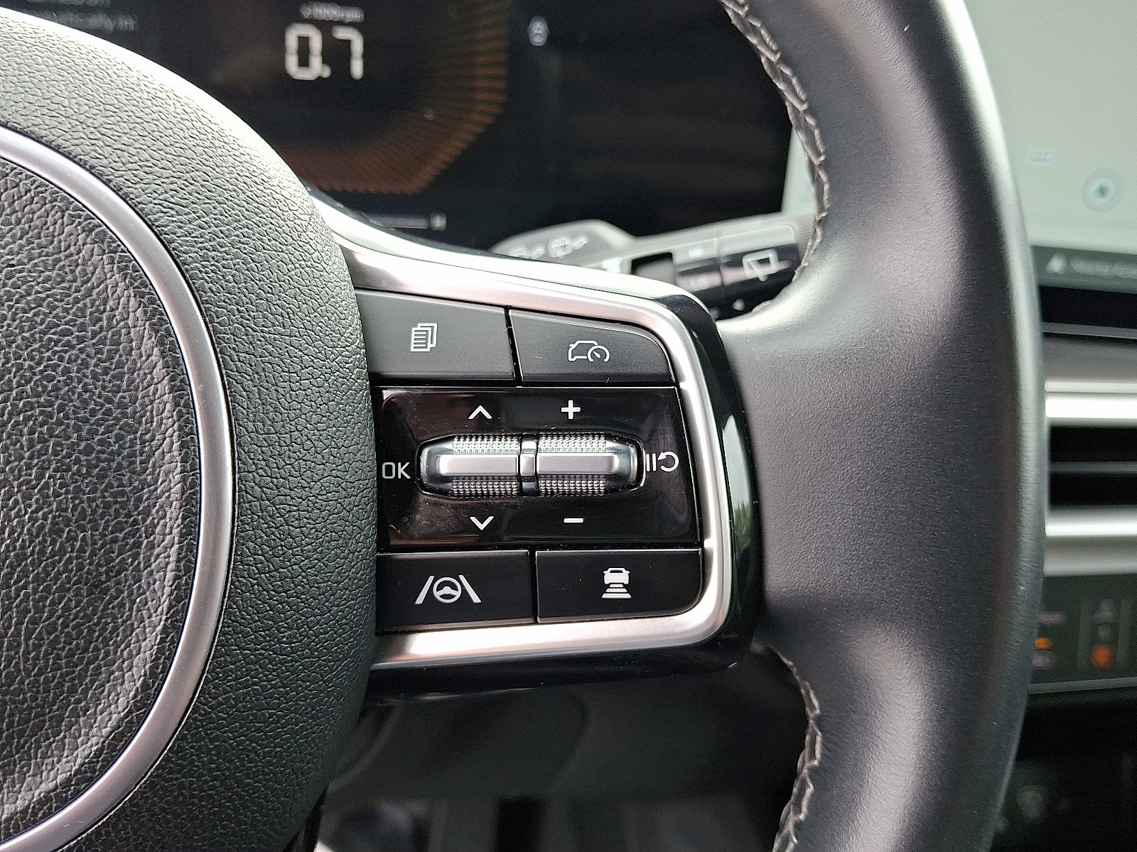 Certified 2024 Kia Sorento S AWD/4WD image 22