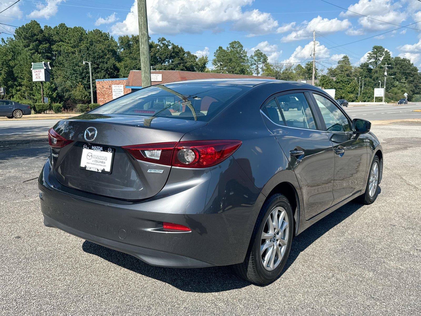 Used 2018 MAZDA MAZDA3 Sport w/ Preferred Equipment Package FWD image 23