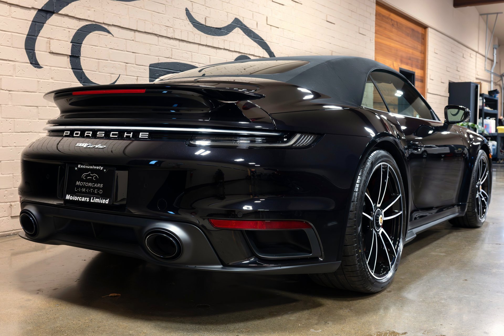 Used 2024 Porsche 911 Turbo image 10