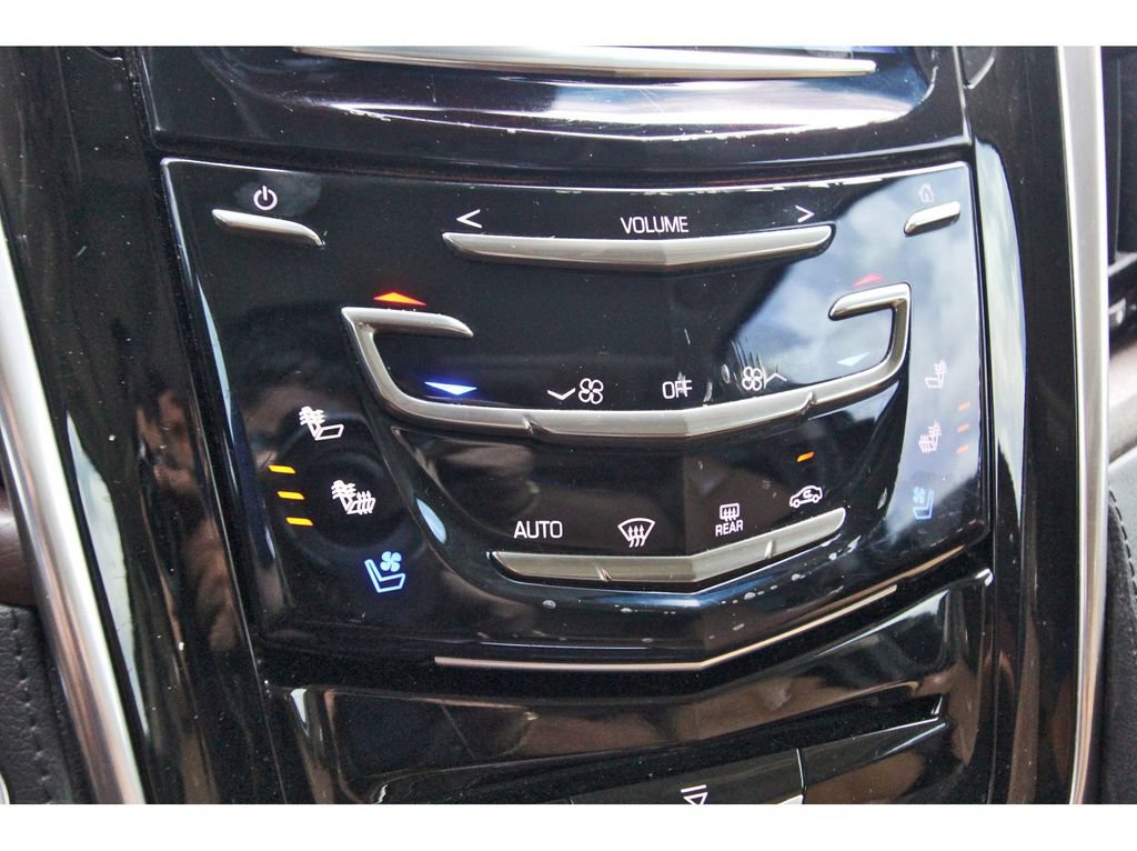 Used 2020 Cadillac Escalade ESV Luxury AWD/4WD image 24