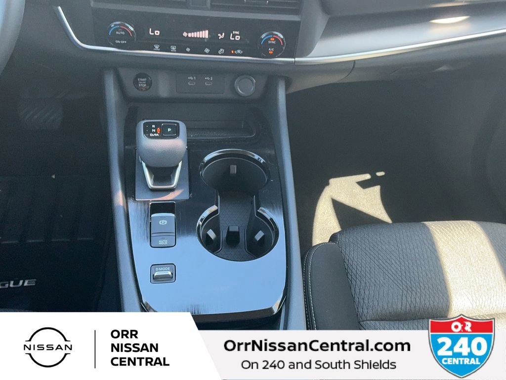 New 2026 Nissan Rogue SV FWD image 24