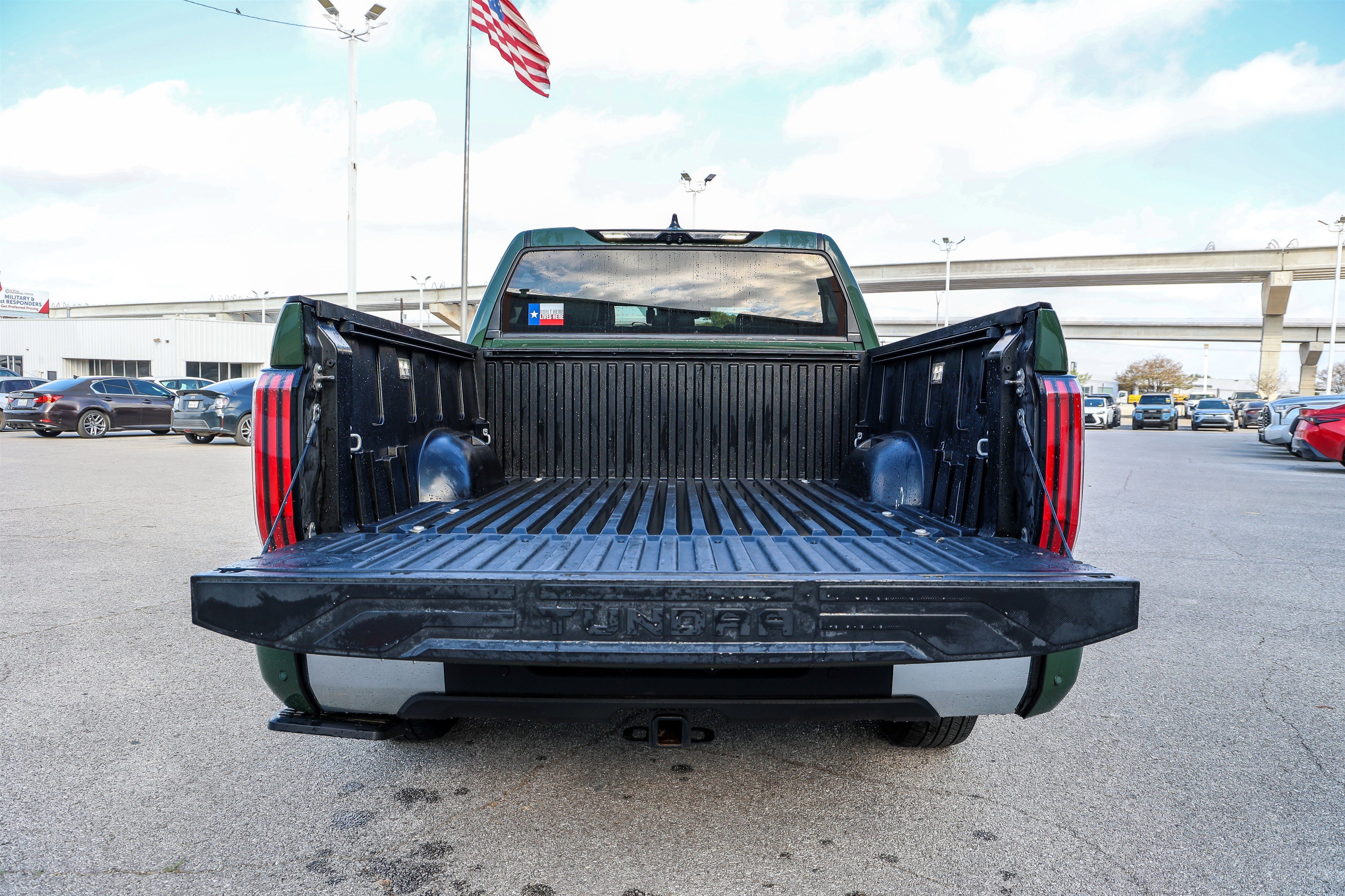 Used 2023 Toyota Tundra Limited image 12