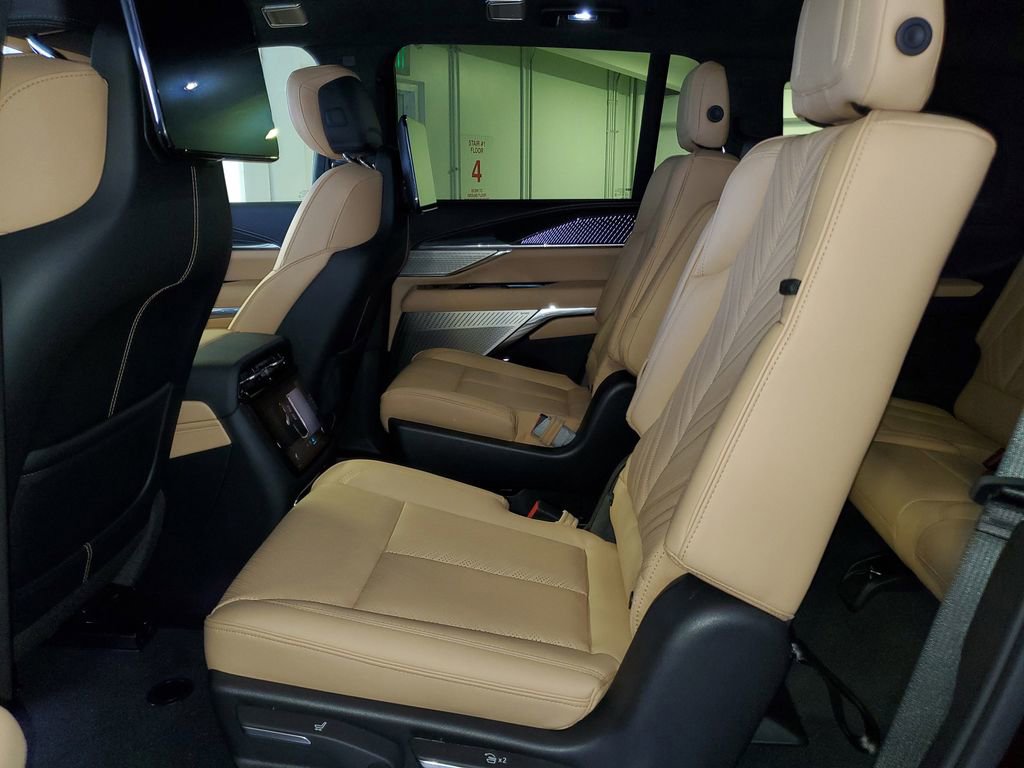 New 2026 Cadillac Escalade IQ Luxury 2 image 11