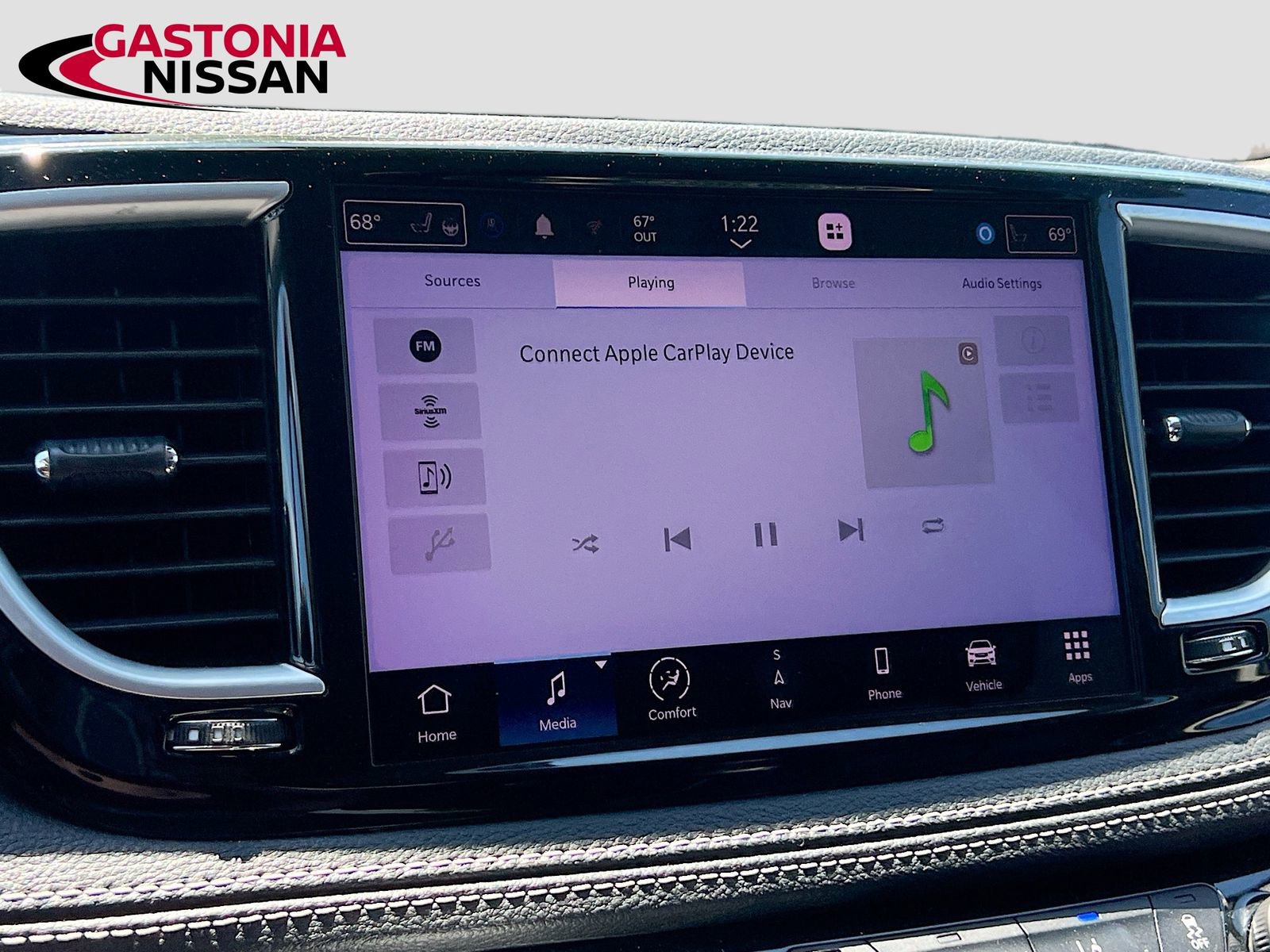 Used 2023 Chrysler Pacifica Limited FWD image 19