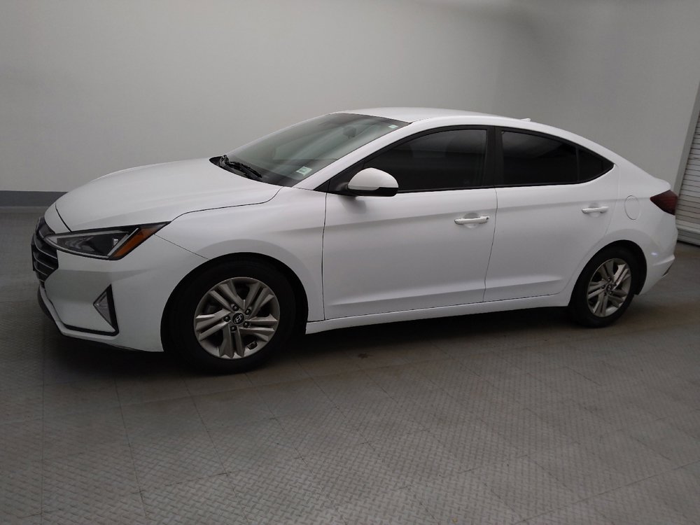 Used 2019 Hyundai Elantra SEL w/ Cargo Package FWD image 2
