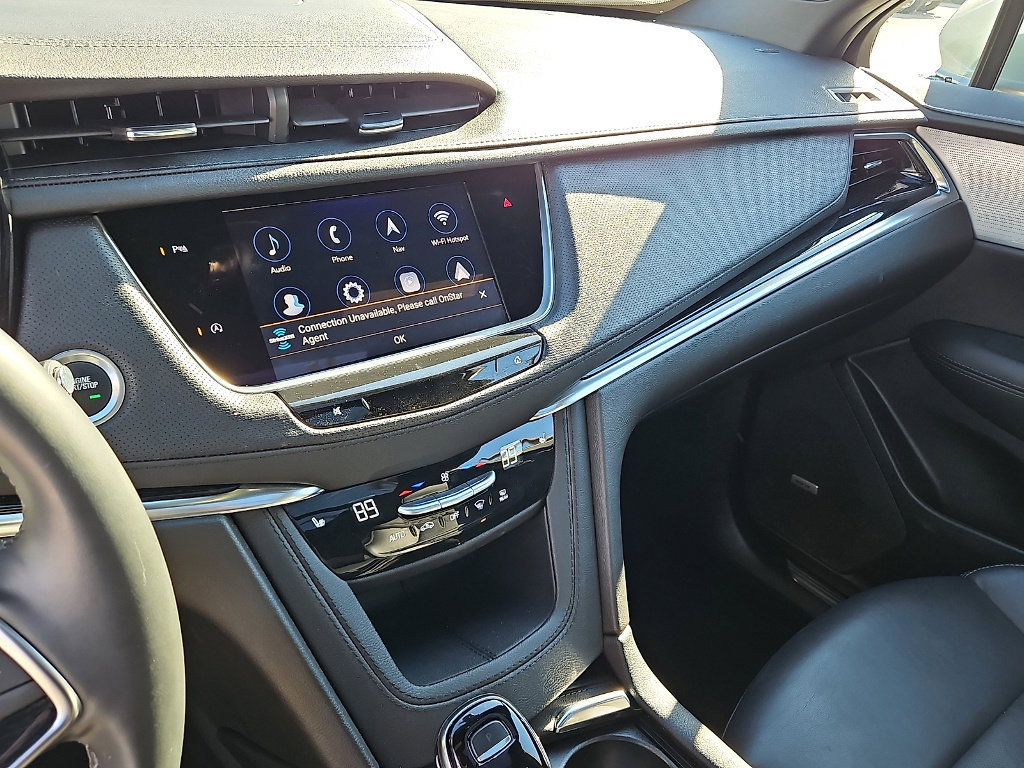 Used 2025 Cadillac XT5 Premium Luxury image 18