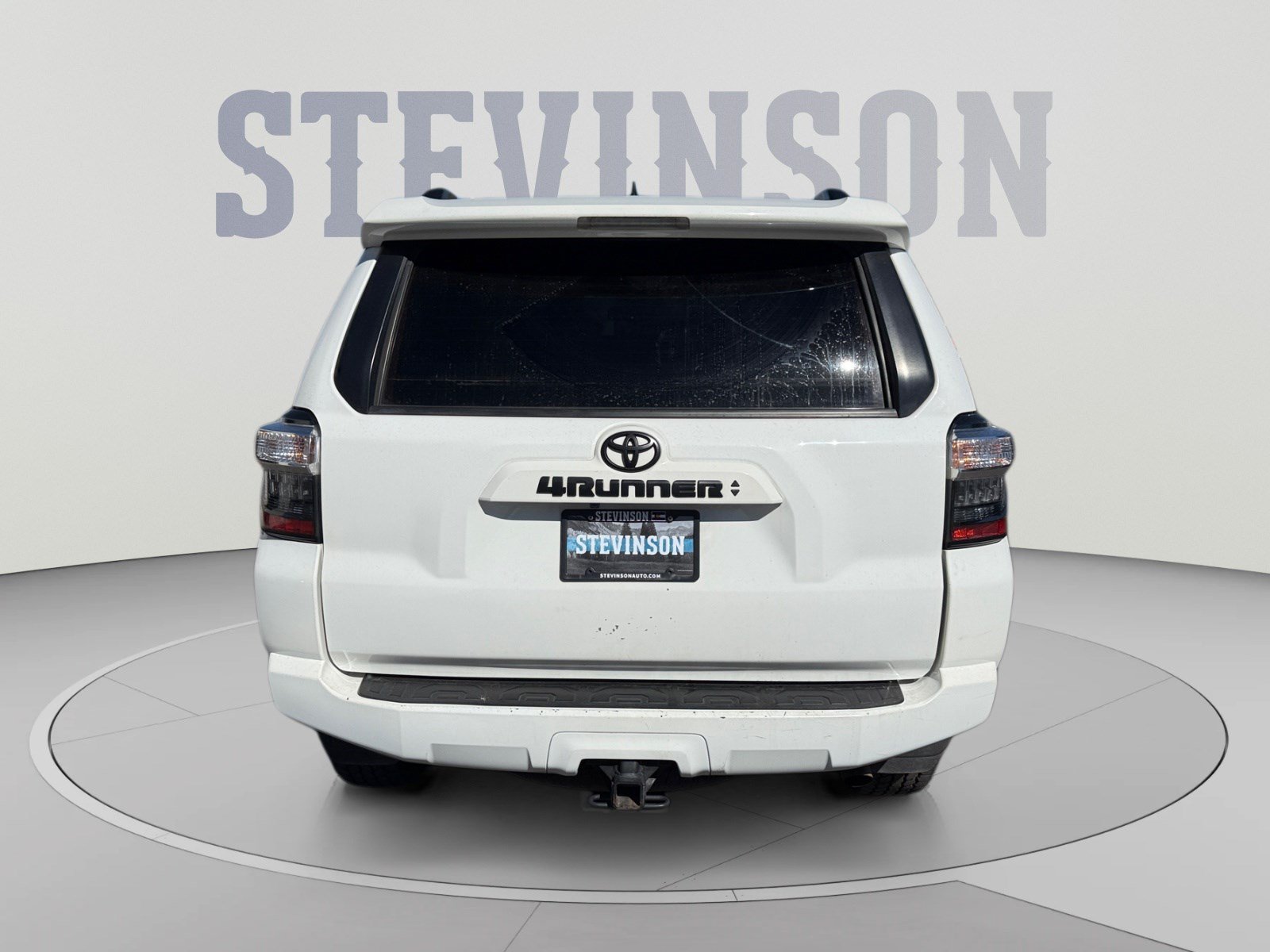 Used 2021 Toyota 4Runner SR5 Premium w/ Moonroof Package AWD/4WD image 4