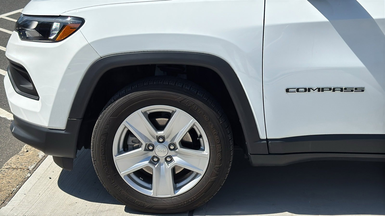 Certified 2022 Jeep Compass Latitude w/ Convenience Group AWD/4WD image 10
