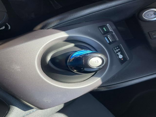 Certified 2024 Nissan Leaf S FWD image 22