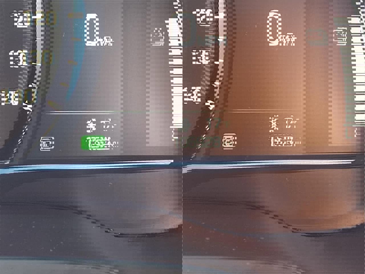 Used 2018 Hyundai Ioniq Limited w/ Limited Ultimate Package 03 image 27