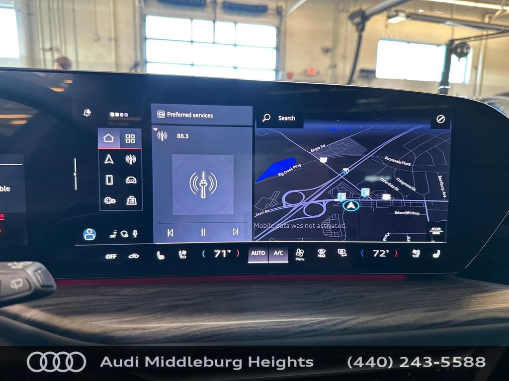 New 2025 Audi Q5 Premium Plus image 17