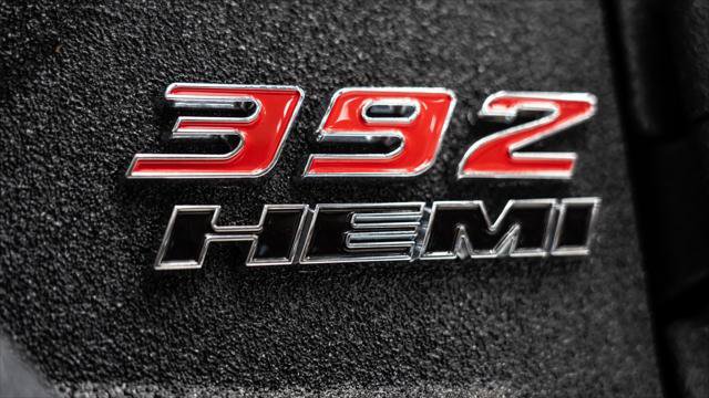 Used 2025 Jeep Gladiator Sport AWD/4WD image 24
