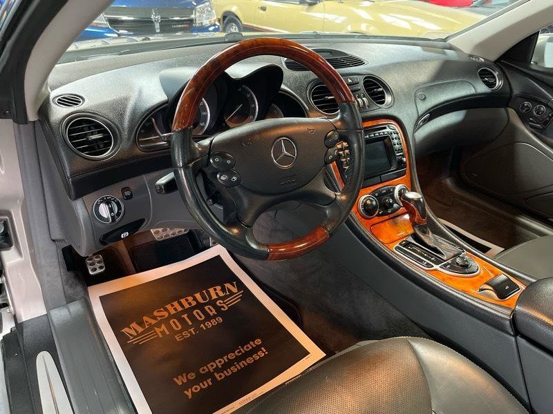 Used 2004 Mercedes-Benz SL 500 image 26