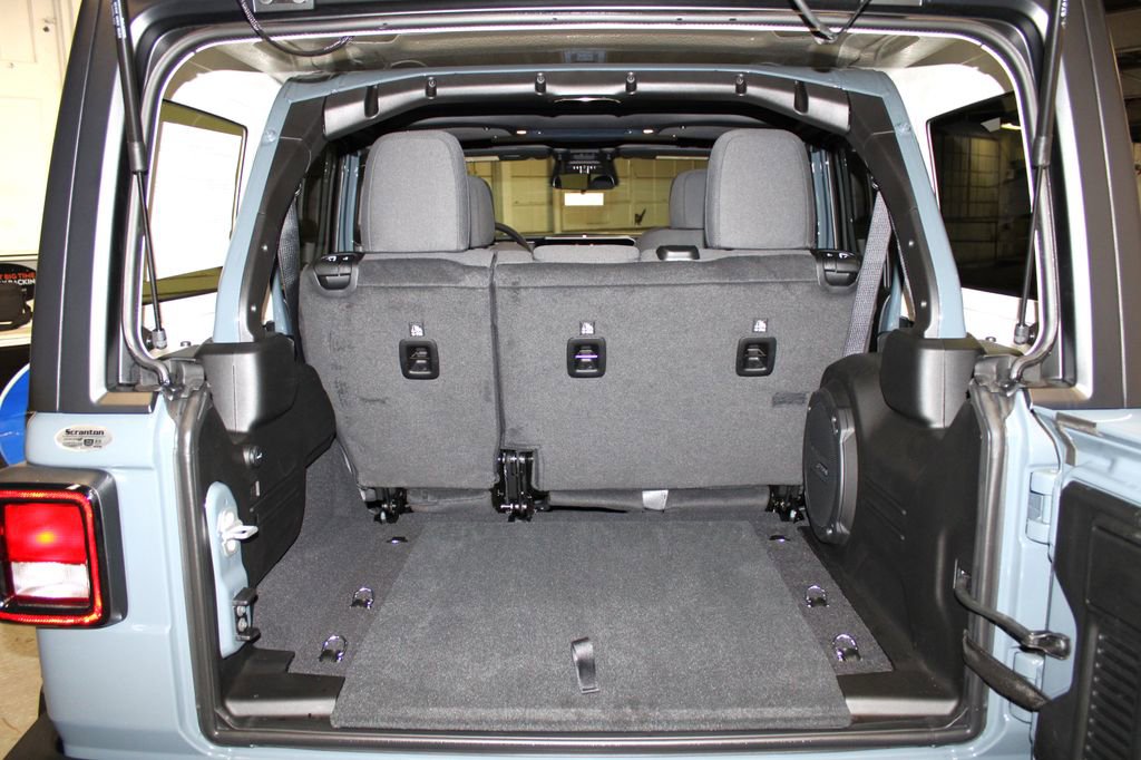 New 2026 Jeep Wrangler Sport S image 29