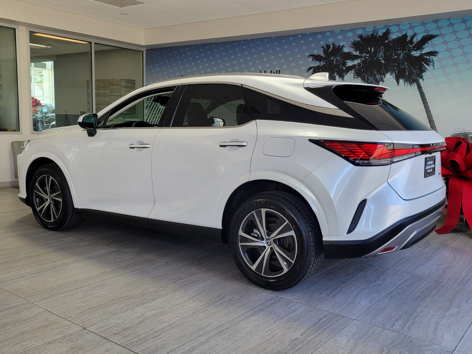 Certified 2023 Lexus RX 350 FWD w/ Cold Area Package image 3
