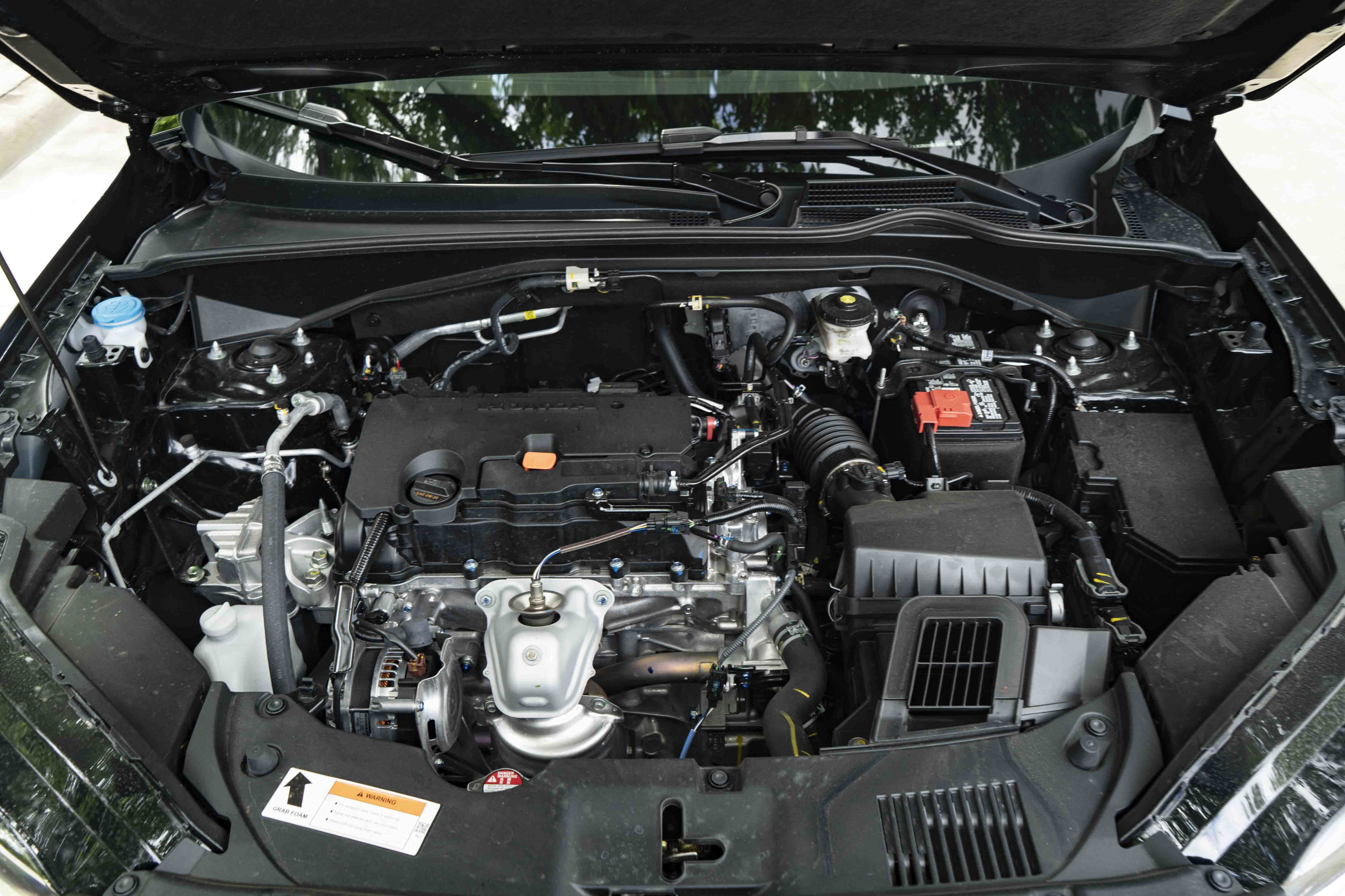 Certified 2026 Honda HR-V LX image 41