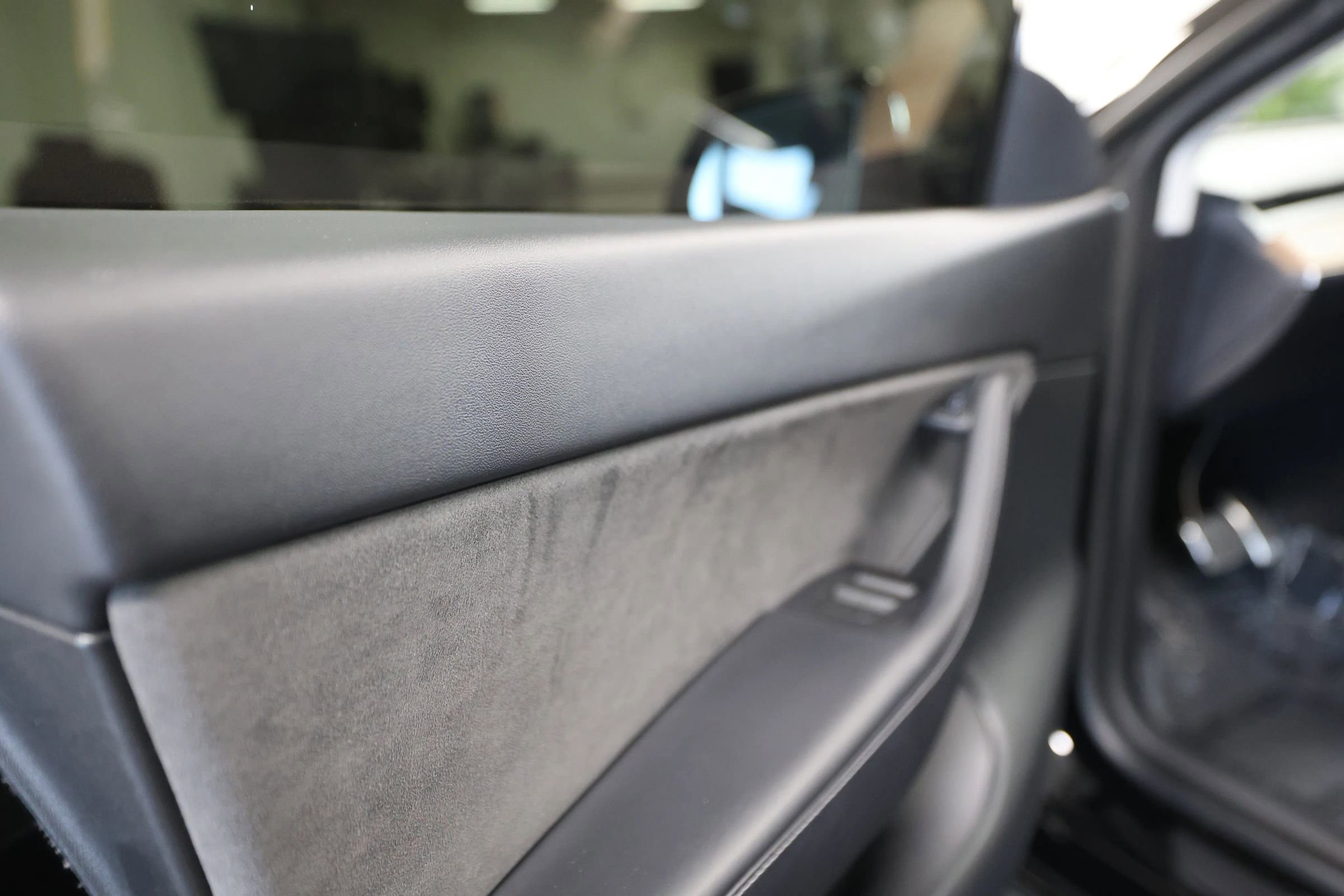 Used 2021 Tesla Model Y Long Range image 28