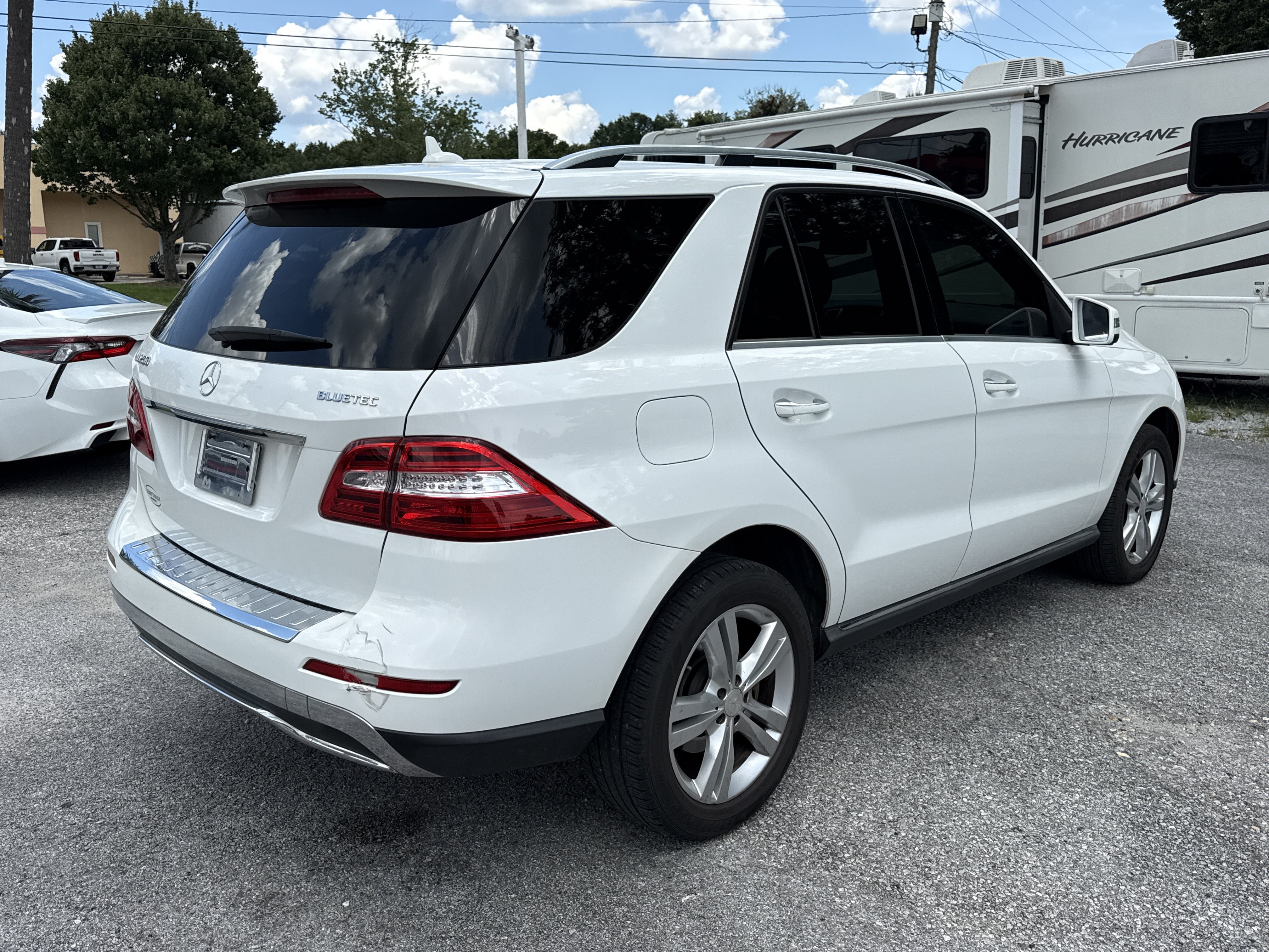 Used 2015 Mercedes-Benz ML 250 BlueTEC 4MATIC image 5