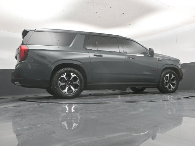 Used 2026 GMC Yukon XL AT4 w/ AT4 Premium Plus Package AWD/4WD image 52