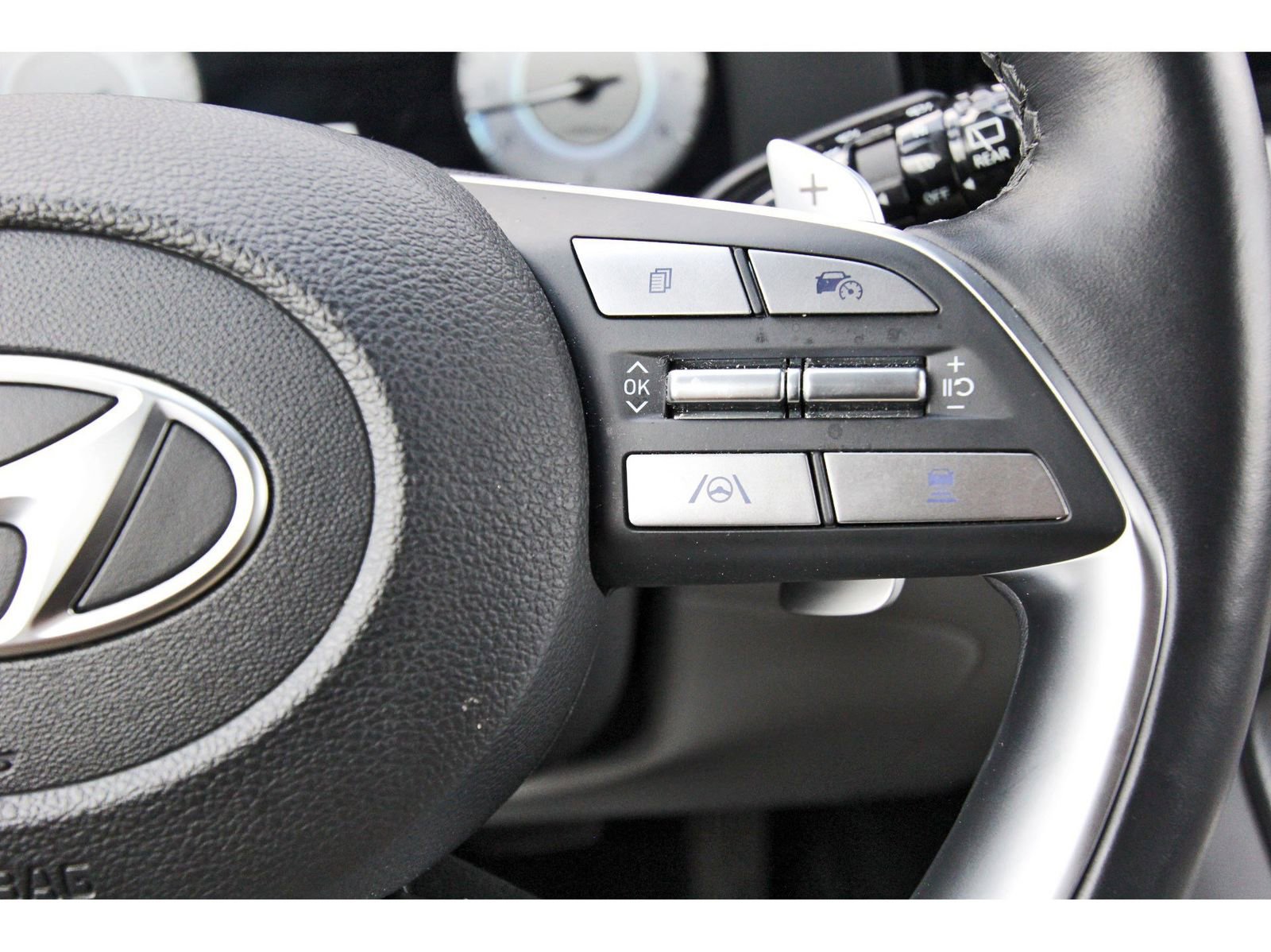Used 2024 Hyundai Palisade SEL w/ Premium Package image 20