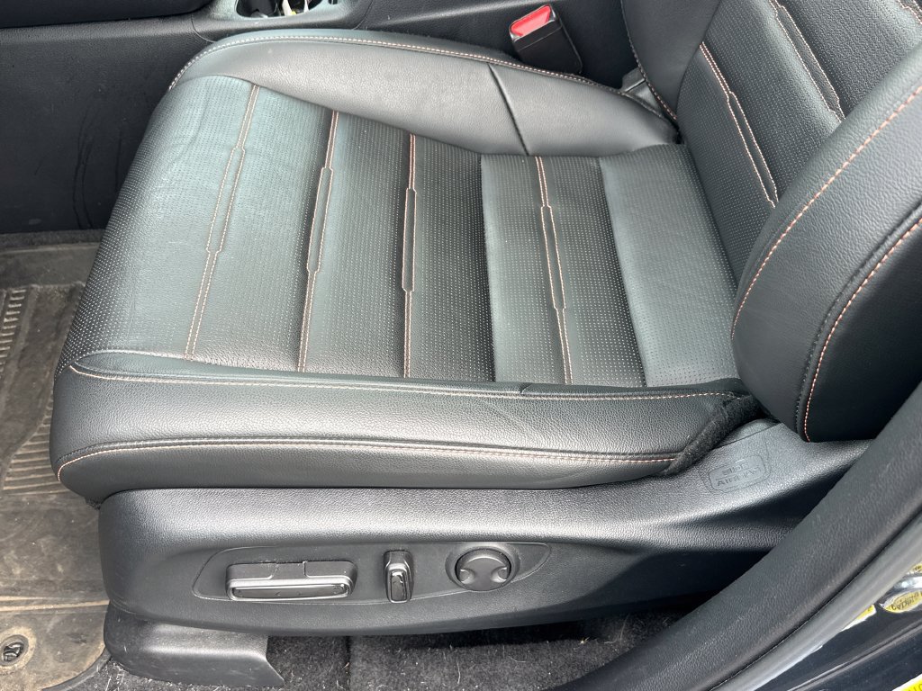 Used 2025 Honda CR-V Sport-L image 11