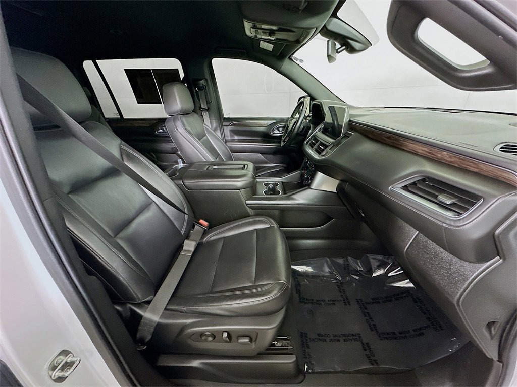 Used 2021 Chevrolet Suburban LT image 12