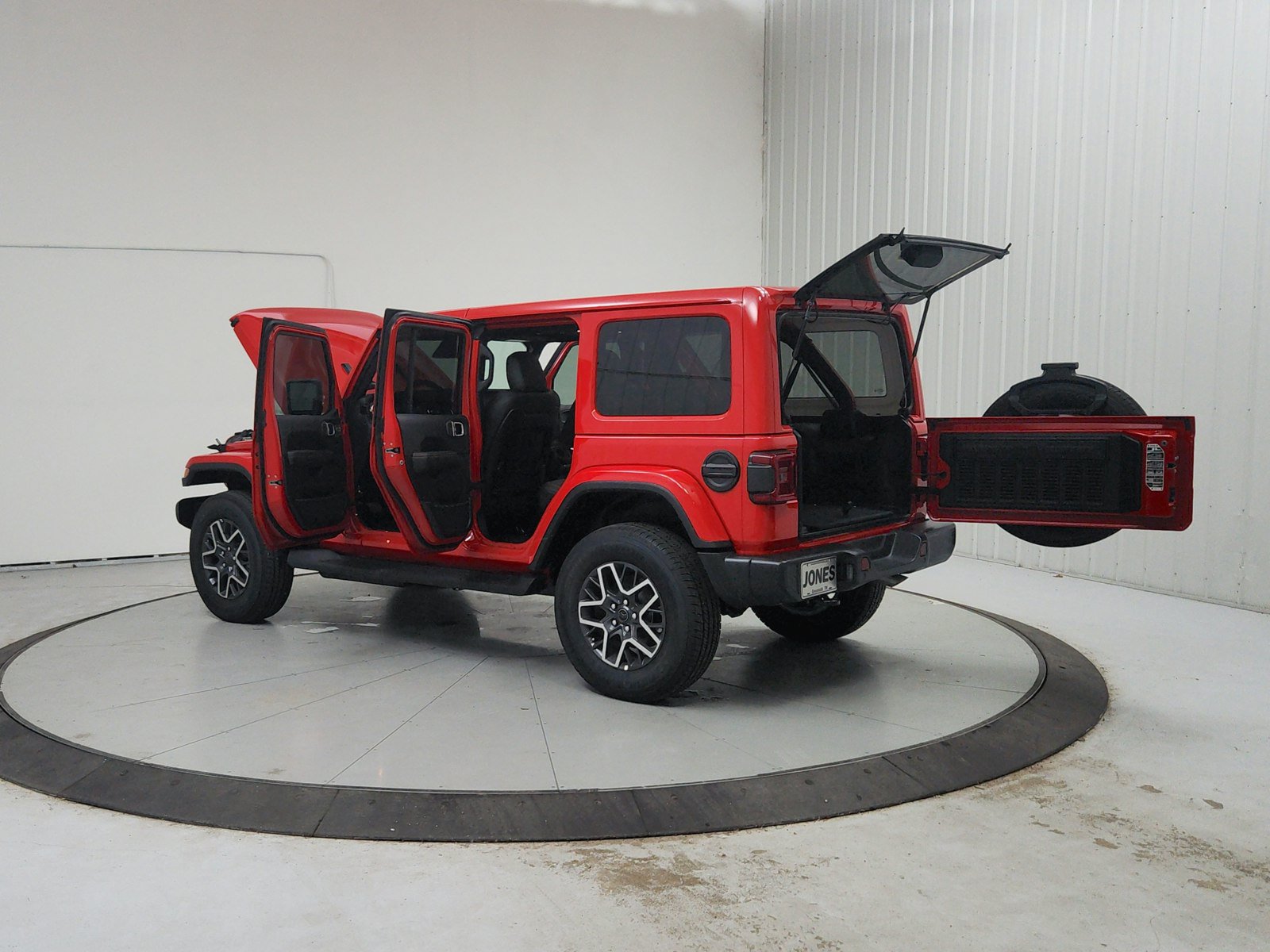 New 2026 Jeep Wrangler Unlimited Sahara AWD/4WD image 14