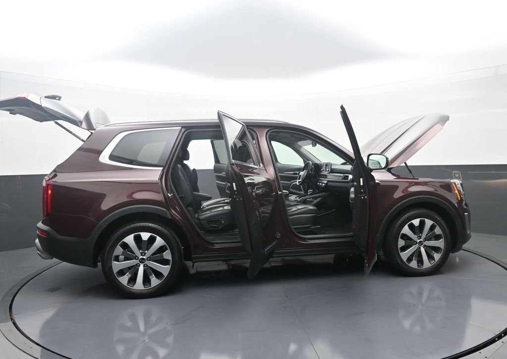 Used 2020 Kia Telluride S AWD/4WD image 45