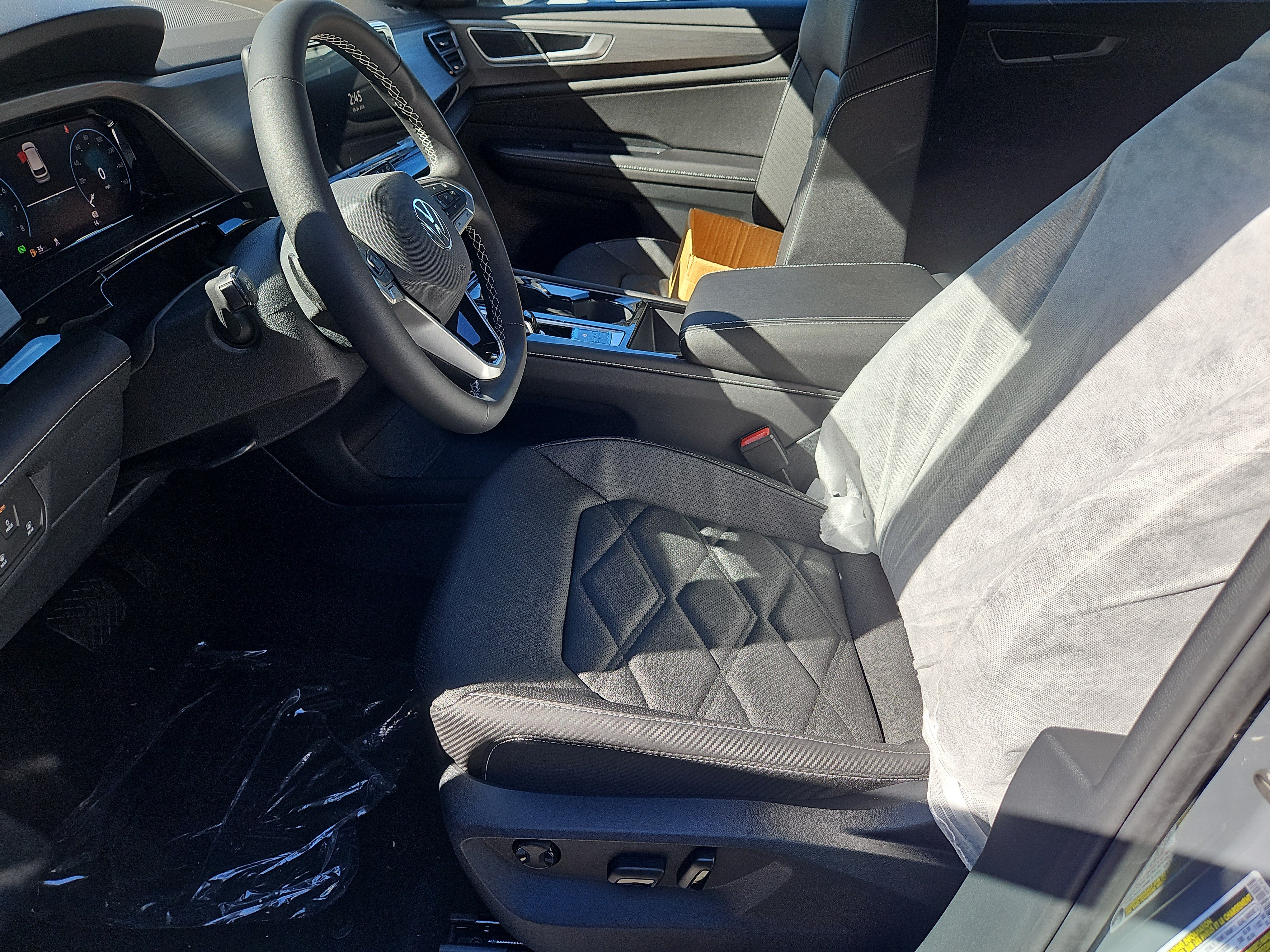 New 2026 Volkswagen Atlas Cross Sport SE AWD/4WD image 18