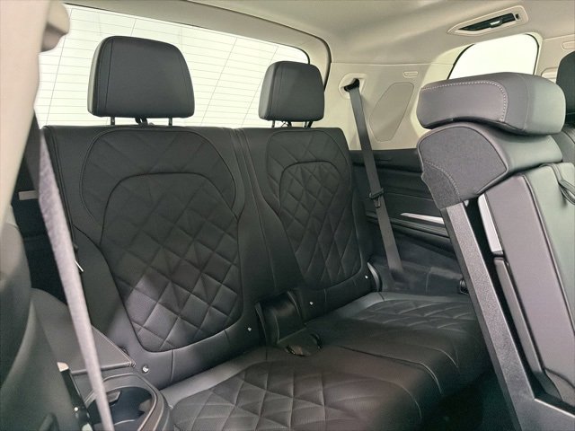 Used 2024 BMW X7 xDrive40i image 26