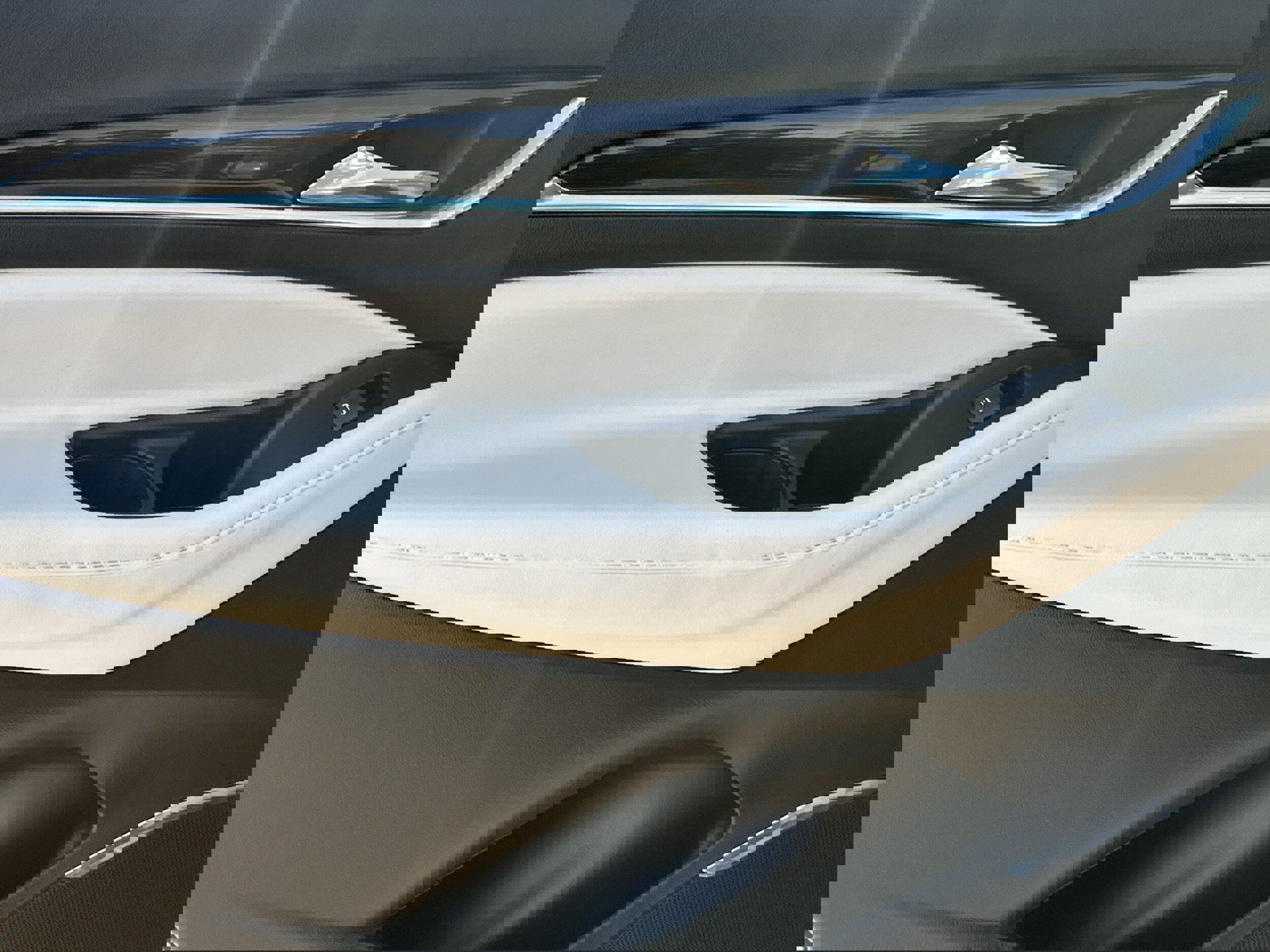 Used 2023 Buick Enclave Essence w/ Trailering Package, 5000 lbs. image 22