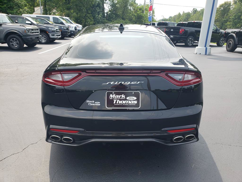 Used 2018 Kia Stinger Premium RWD image 6