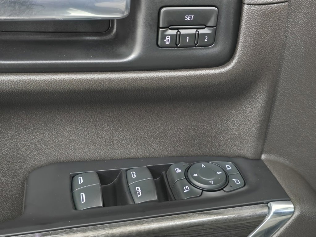 Used 2020 Chevrolet Silverado 1500 LTZ w/ LTZ Plus Package image 28