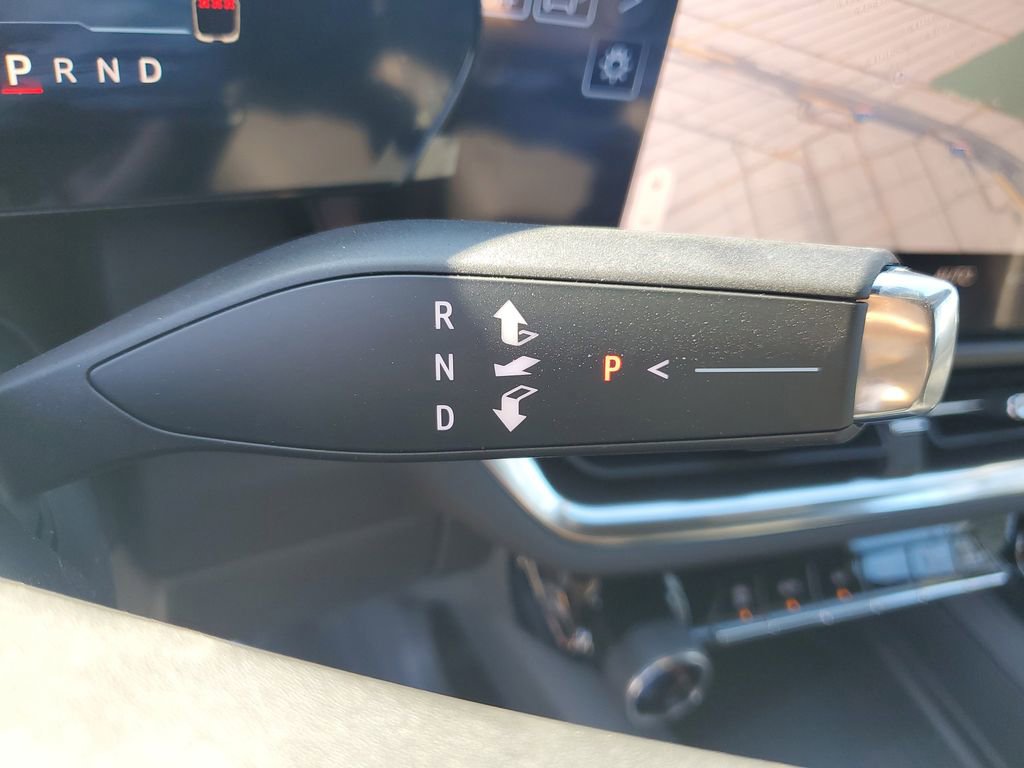 New 2026 Chevrolet Equinox EV LT image 24