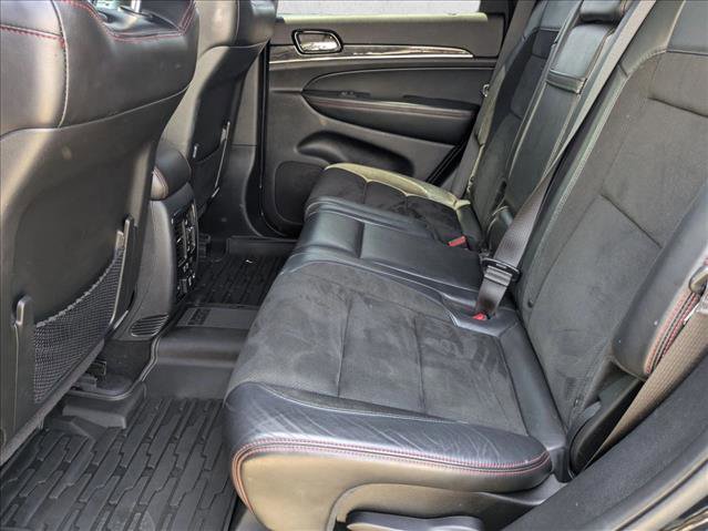 Used 2020 Jeep Grand Cherokee Trailhawk AWD/4WD image 19