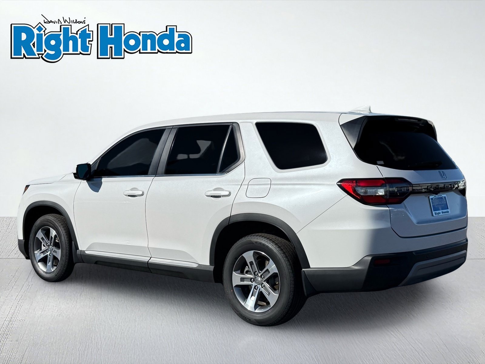 Certified 2023 Honda Pilot EX-L image 5
