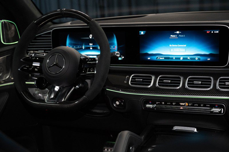 New 2026 Mercedes-Benz GLS 63 AMG 4MATIC image 18
