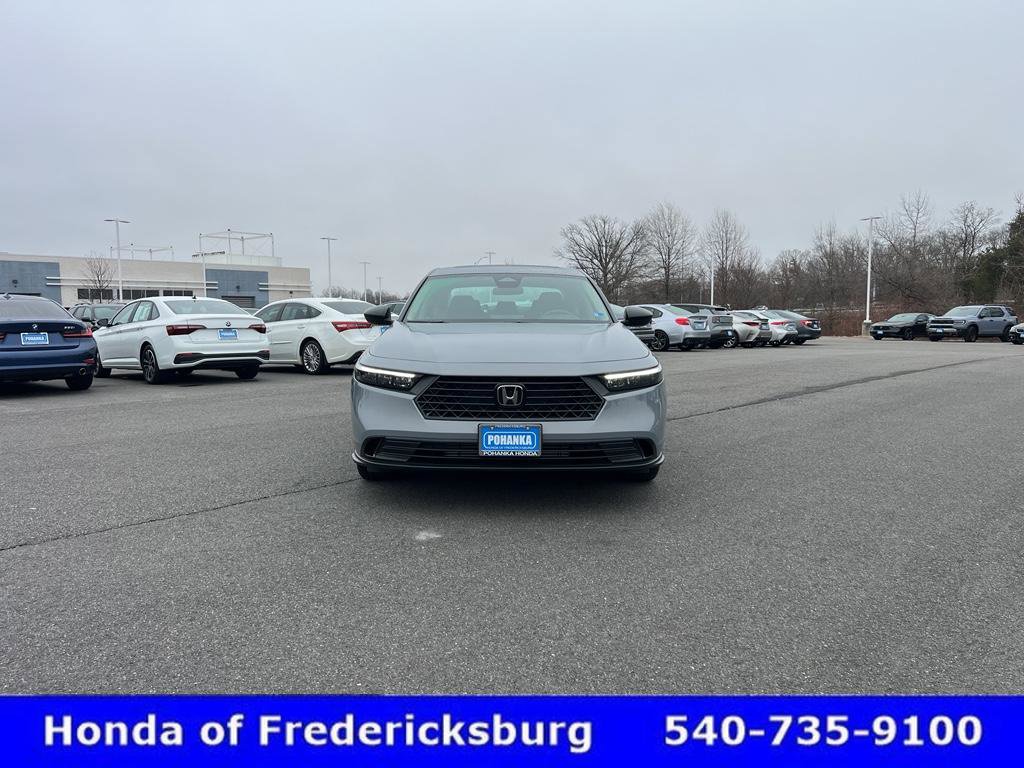 Used 2025 Honda Accord SE image 2