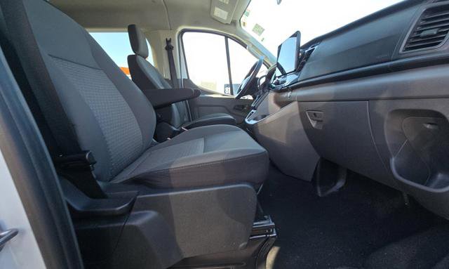 Used 2024 Ford Transit 350 XLT image 6