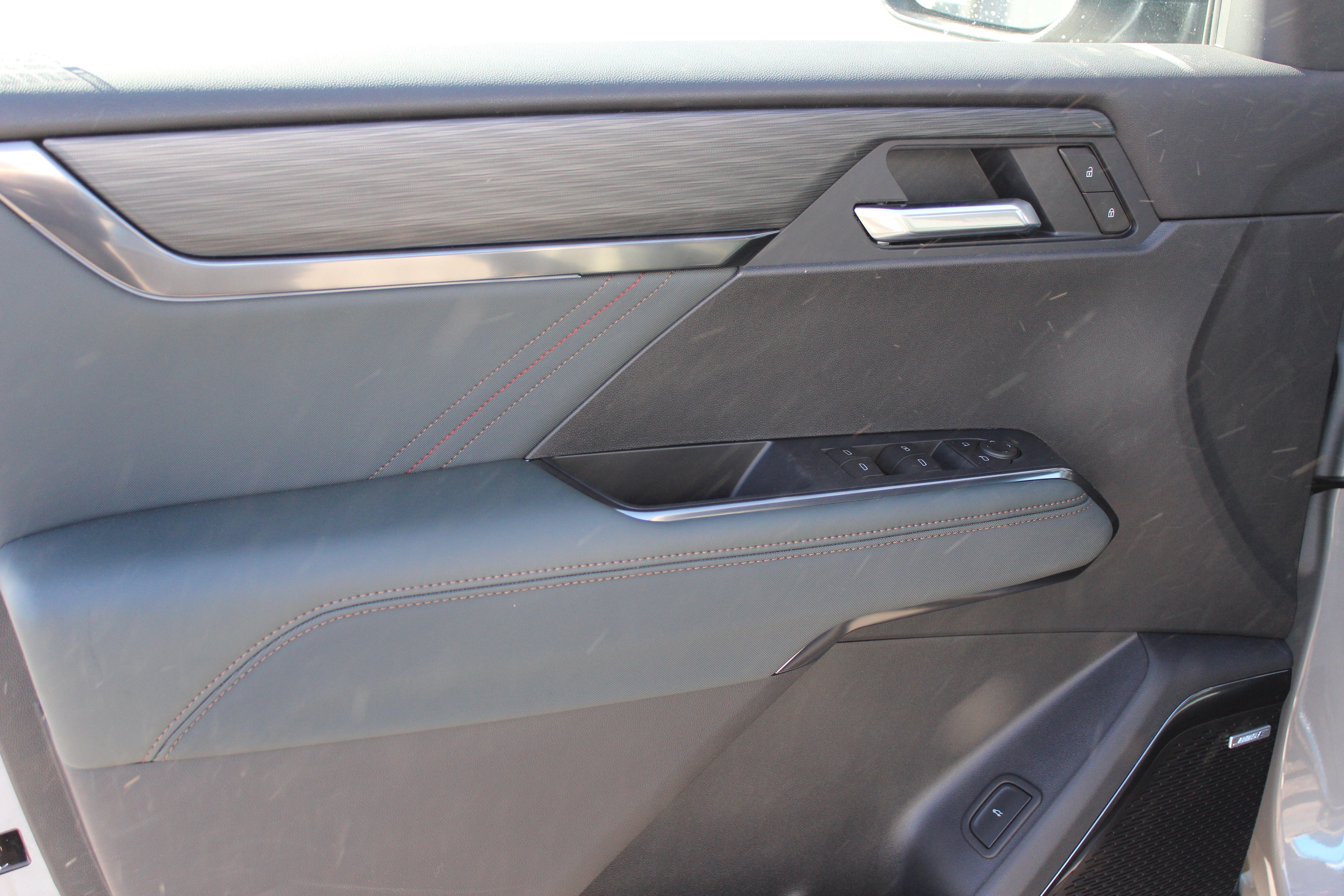 New 2026 GMC Acadia AT4 image 15