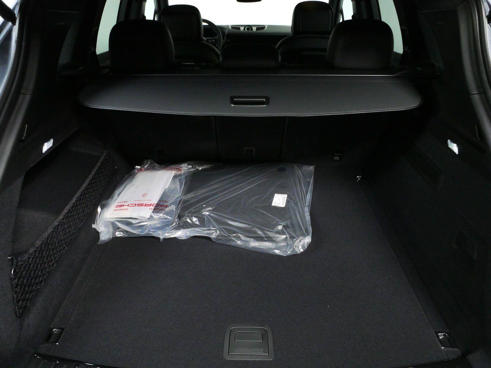 New 2026 Porsche Cayenne AWD/4WD image 30