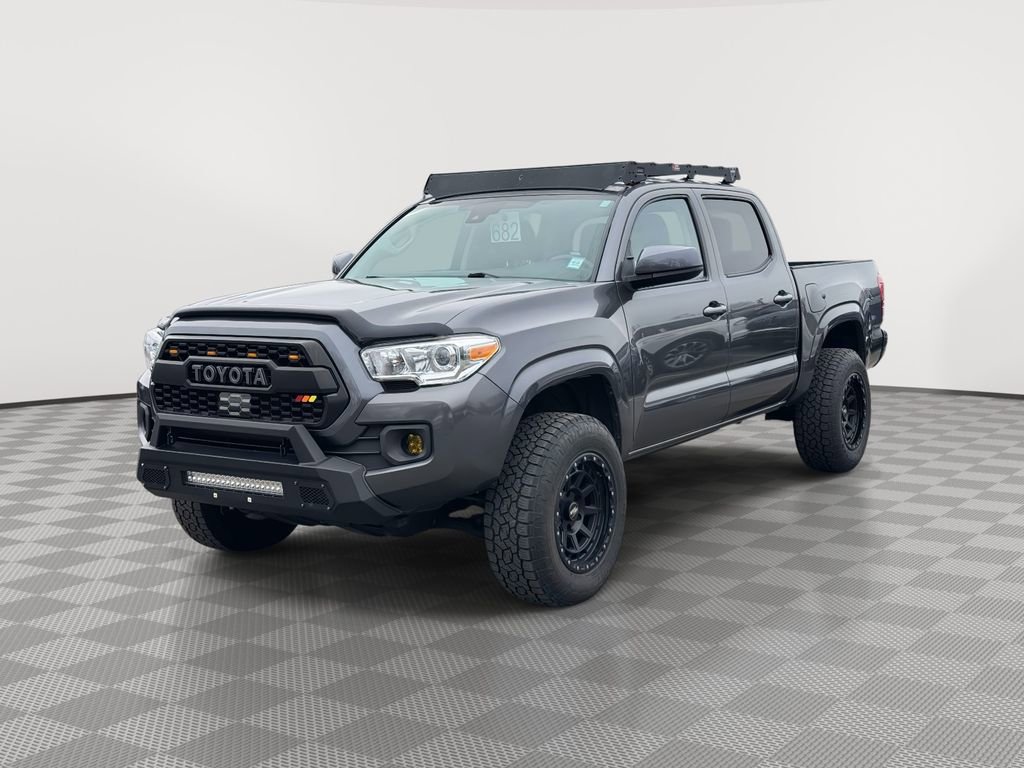 Used 2021 Toyota Tacoma SR image 3