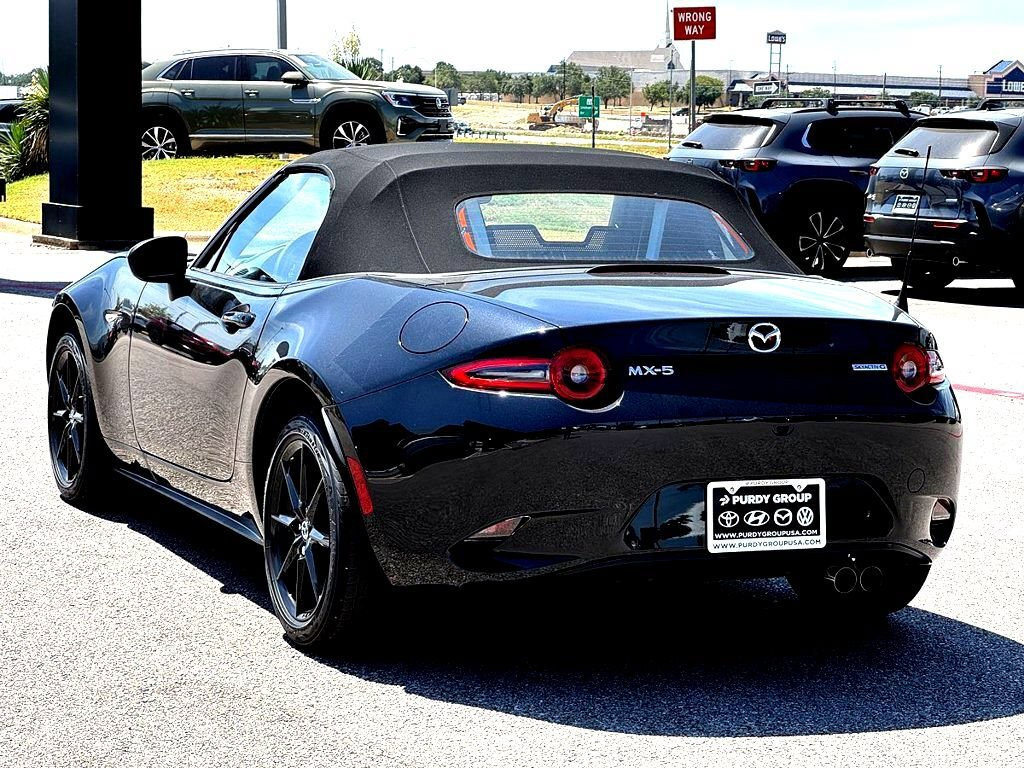 New 2026 MAZDA MX-5 Miata Sport w/ Interior Package RWD image 6