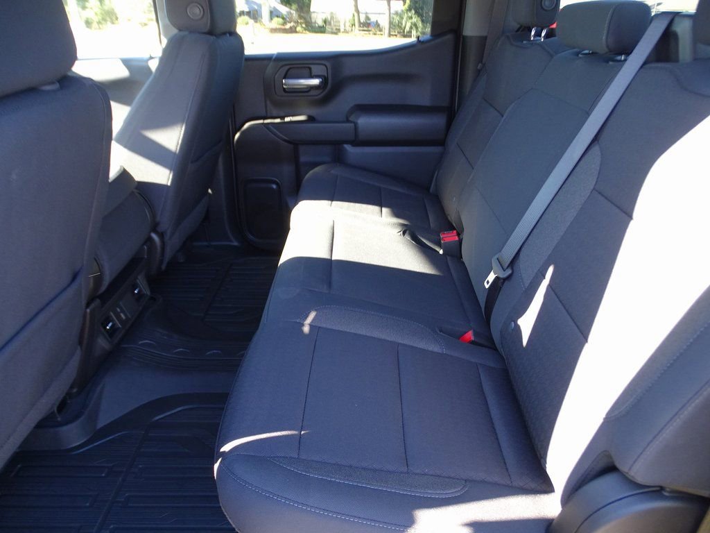 Used 2025 GMC Sierra 1500 Pro w/ Graphite Edition image 8