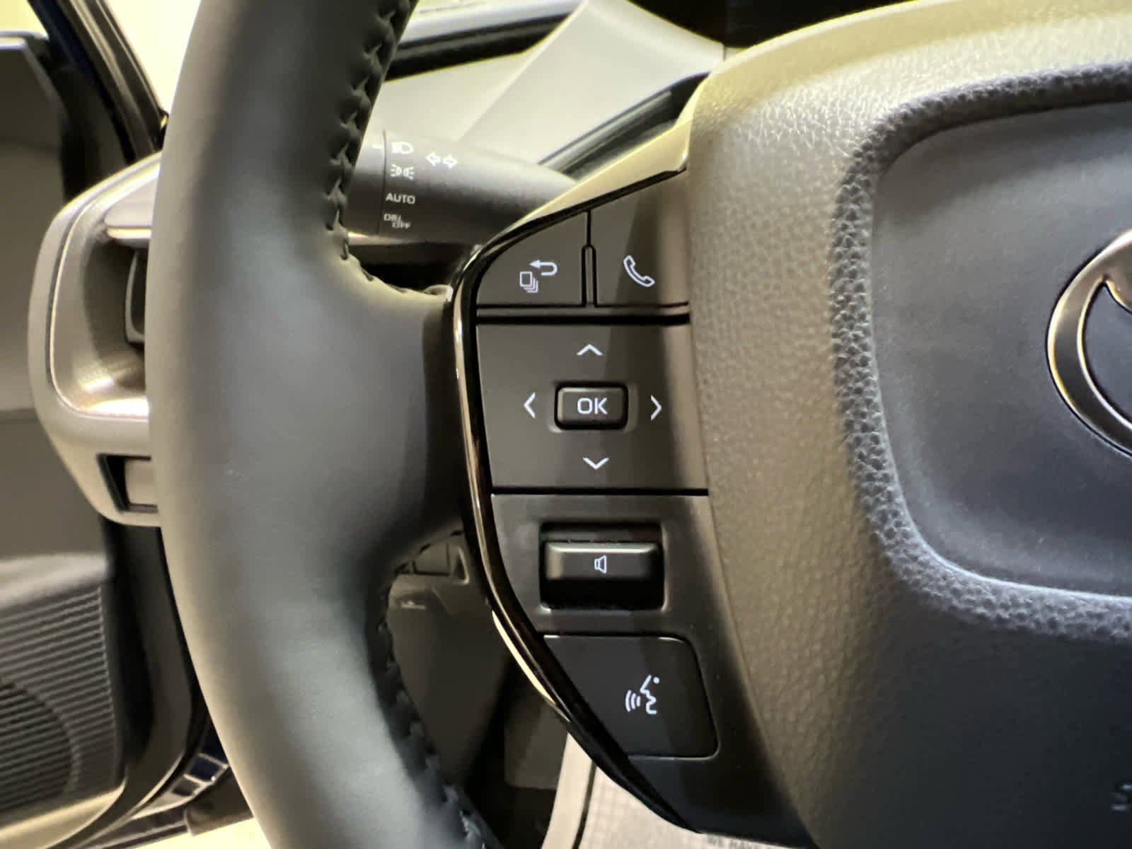 New 2026 Toyota Prius XLE image 16