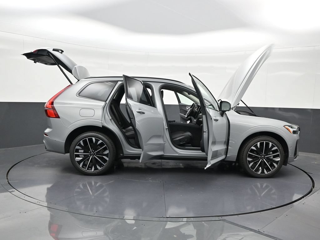New 2026 Volvo XC60 B5 Ultra AWD/4WD image 30
