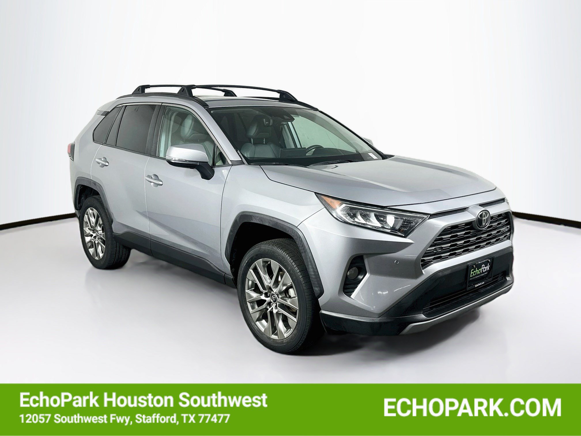 Used 2019 Toyota RAV4 Limited w/ Cold Weather Package FWD video 1